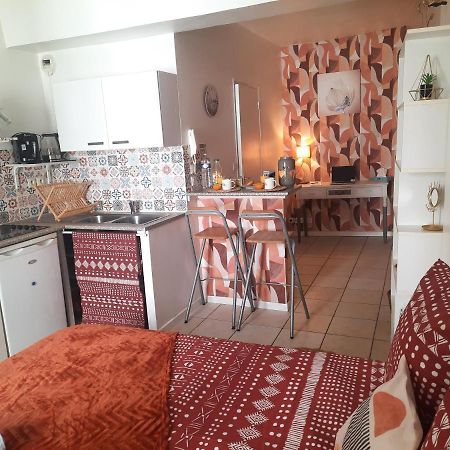 Le Terracotta Apartment Орлеан Екстериор снимка